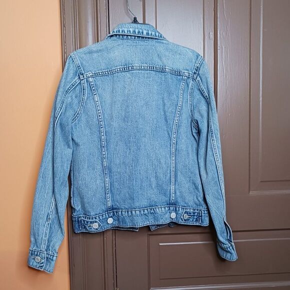 Lucky Brand Women's size S/P Tomboy Trucker Denim Button Jean Jacket - Picture 2 of 10